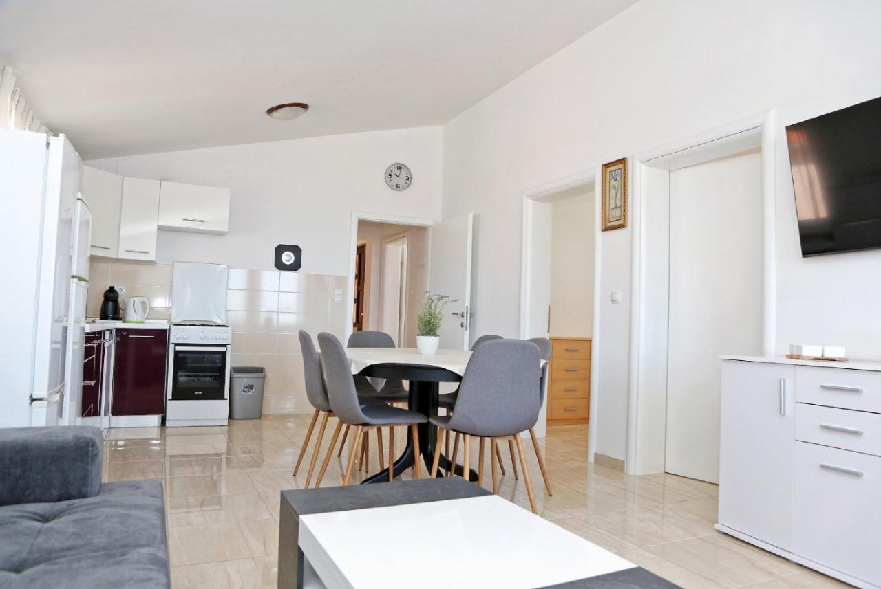 Apartmani Cili Miletici Exterior photo